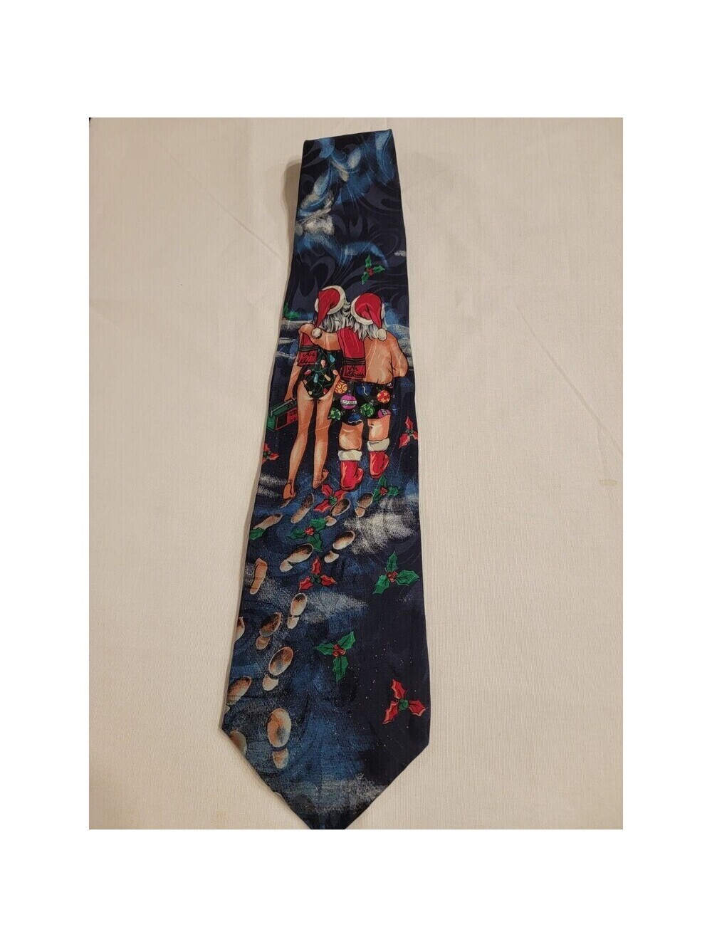 Vintage Addiction 100% Silk Christmas Mr & Mrs Klaus on the Beach Men's Tie NWT